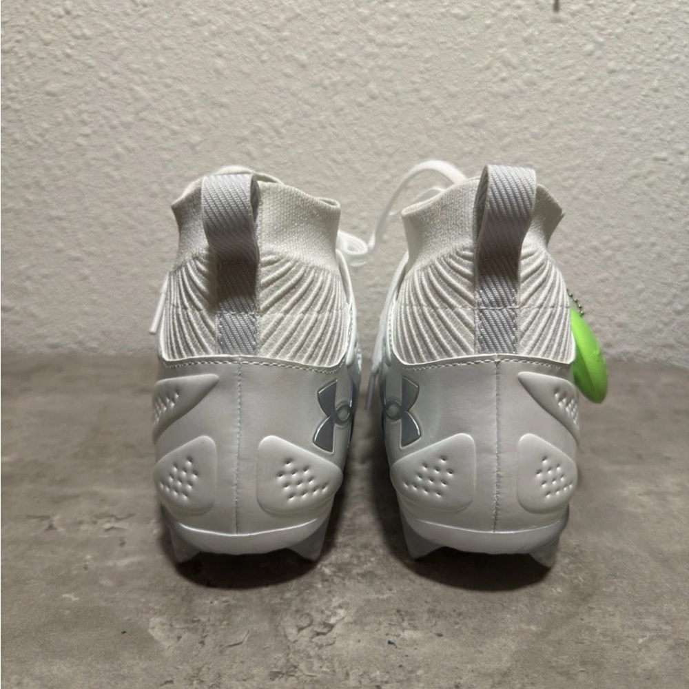 Men’s Under Armour Yard Mid MT TPU Baseball Cleats Size 10 3027836-100 - Picture 5 of 8